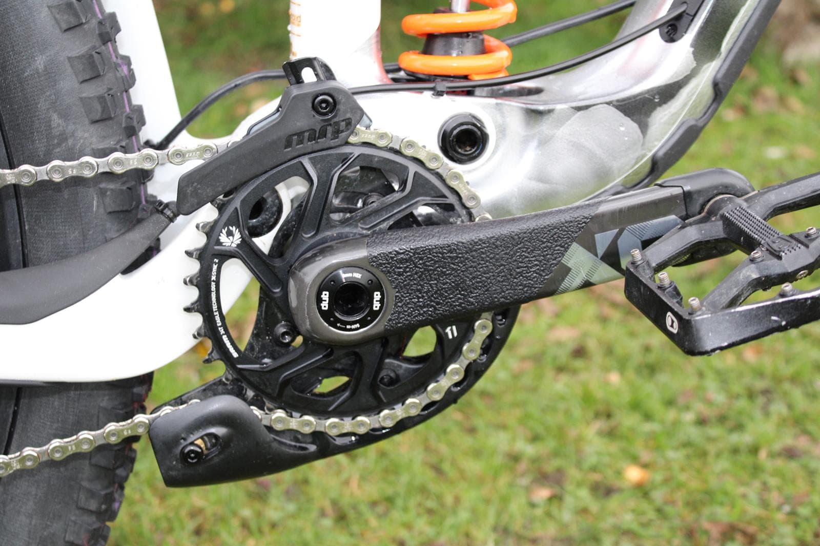 SRAM X01 DH Crankset with X-SYNC Technology